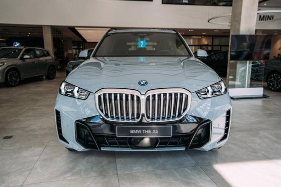 BMW X5 3.0 I6 TURBO HÍBRIDO XDRIVE50E M SPORT AUTOMÁTICO BMW X5 3.0 I6 TURBO HÍBRIDO XDRIVE50E M SPORT AUTOMÁTICO